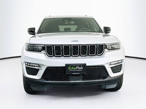 Used 2024 Jeep Grand Cherokee Limited 4xe image 2