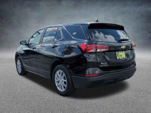Certified 2023 Chevrolet Equinox LS w/ LS Convenience Package FWD image 7
