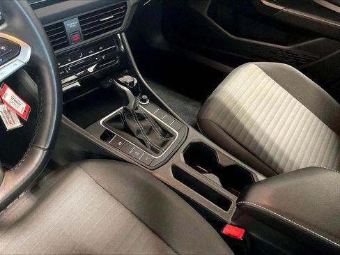 Used 2025 Volkswagen Jetta S FWD image 20