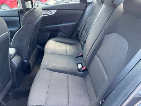 Used 2024 Kia Forte LXS FWD image 23
