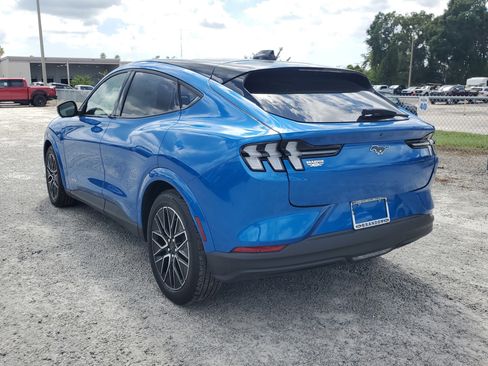 New 2025 Ford Mustang Mach-E Premium image 8