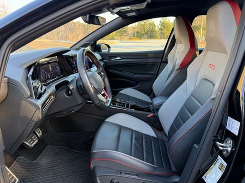 Used 2024 Volkswagen GTI SE w/ SE Leather Seats Package image 35
