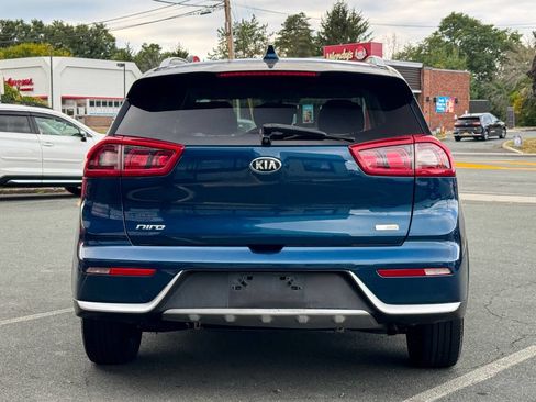 Used 2019 Kia Niro LX image 5
