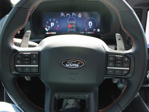 Used 2025 Ford F150 Raptor AWD/4WD image 23
