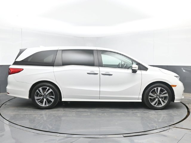 Used 2023 Honda Odyssey Touring image 11