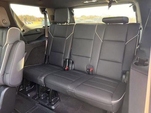 Certified 2026 Cadillac Escalade Sport w/ LPO, ONYX Package image 31