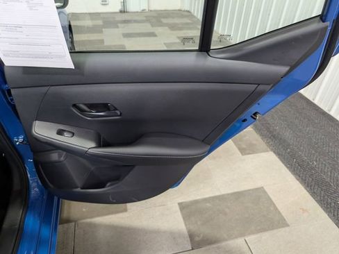 Used 2025 Nissan Sentra SV image 24