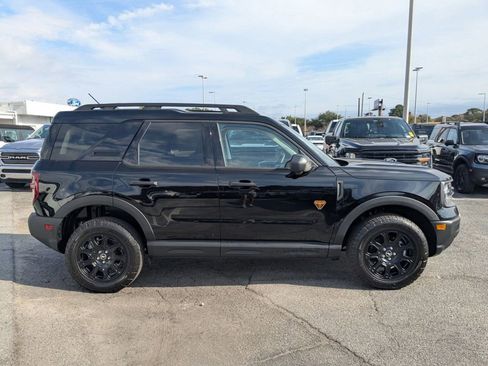 Used 2025 Ford Bronco Sport Badlands image 3