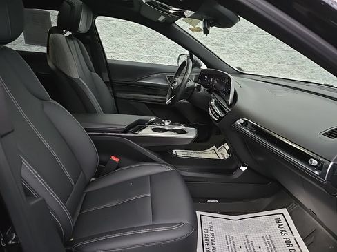 Used 2024 Cadillac Lyriq Tech w/ LPO, Floor Liner Package AWD/4WD image 19