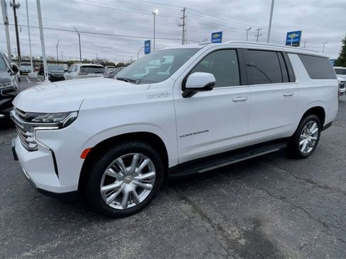 Used 2023 Chevrolet Suburban High Country w/ Max Trailering Package image 6