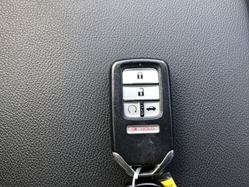 Used 2021 Honda Accord Touring image 30