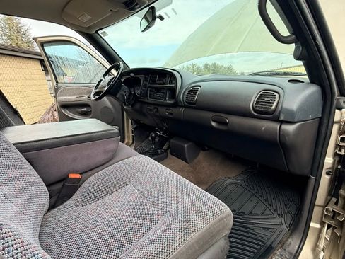 Used 2002 Dodge Ram 2500 Truck 4x4 Quad Cab image 34