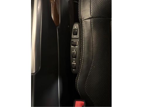 Used 2014 Mercedes-Benz G 63 AMG 4MATIC image 29