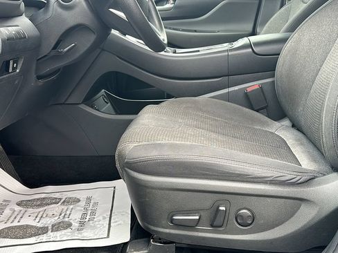Used 2022 Hyundai Santa Fe SEL FWD image 11