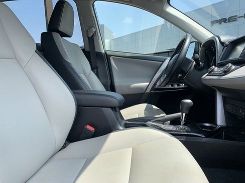 Used 2017 Toyota RAV4 Limited AWD/4WD image 35