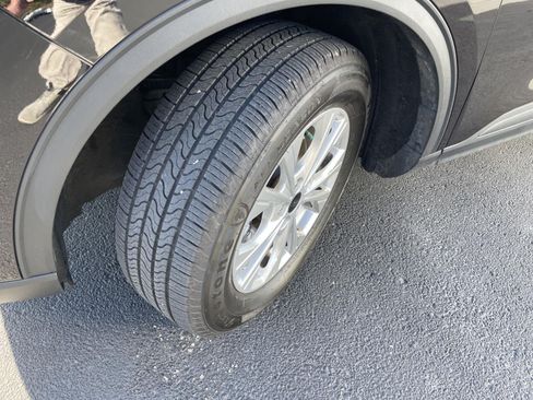 Certified 2024 Ford Escape Active AWD/4WD image 9