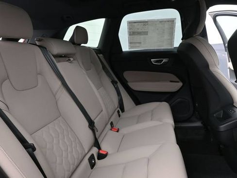 New 2026 Volvo XC60 B5 Plus w/ Protection Package Premier AWD/4WD image 33