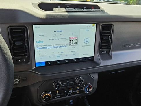 New 2025 Ford Bronco Base w/ Sasquatch Package image 21
