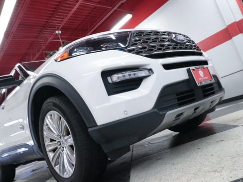 Used 2022 Ford Explorer King Ranch w/ Technology Package AWD/4WD image 37