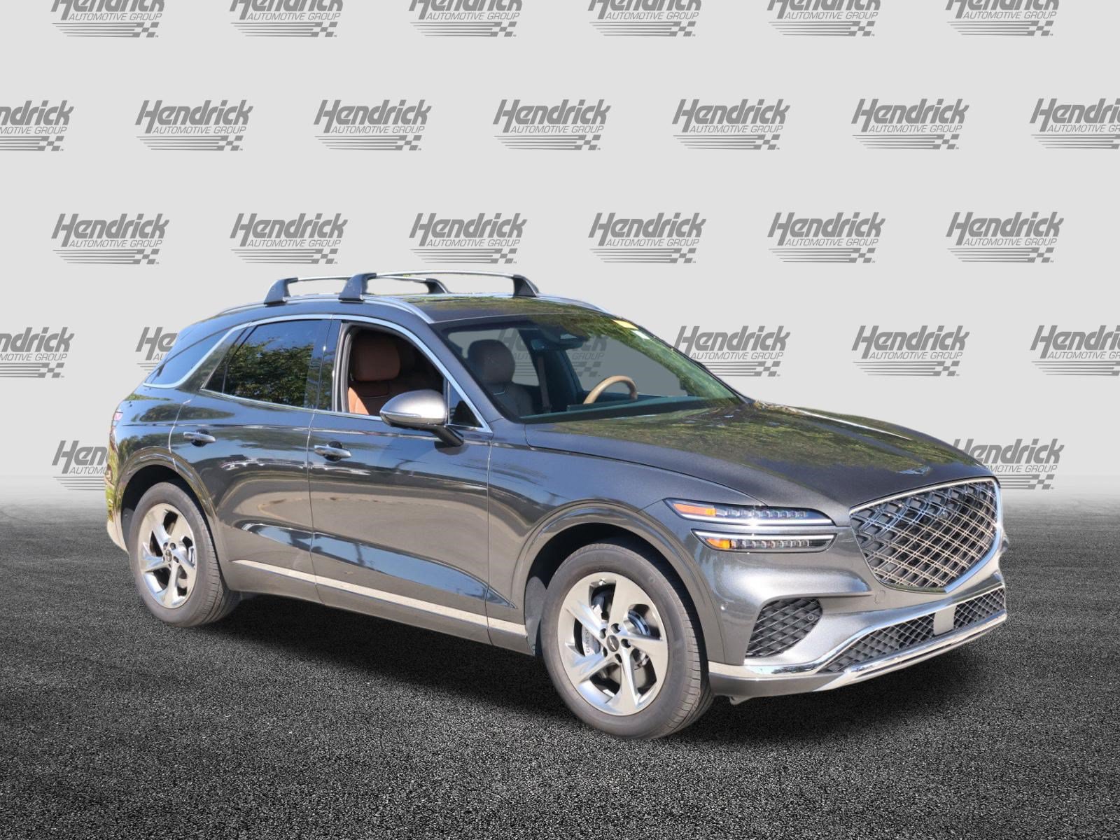 Used 2026 Genesis GV70 2.5T Advanced AWD/4WD image 2