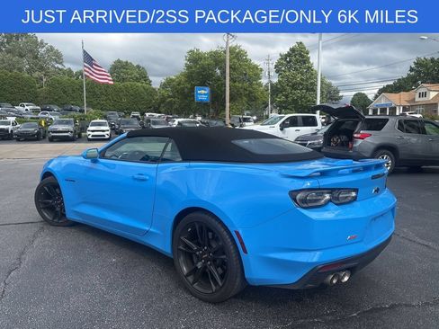 Used 2023 Chevrolet Camaro SS RWD image 4