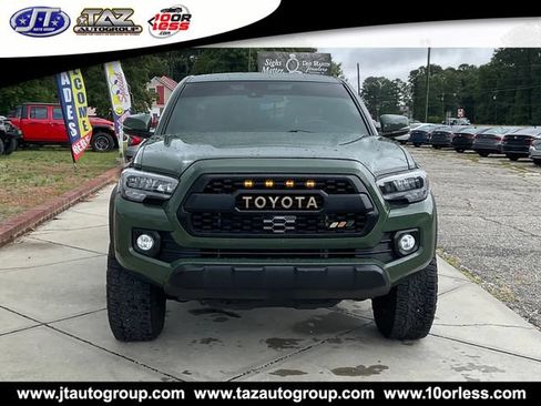 Used 2021 Toyota Tacoma TRD Off-Road w/ Technology Package AWD/4WD image 2