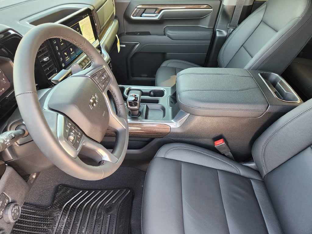 New 2026 Chevrolet Silverado 1500 RST w/ Texas Edition Plus AWD/4WD image 10