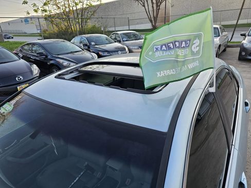 Used 2005 Acura TSX FWD image 9