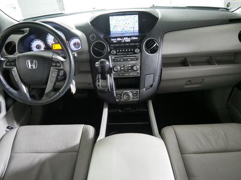 Used 2013 Honda Pilot Touring image 10