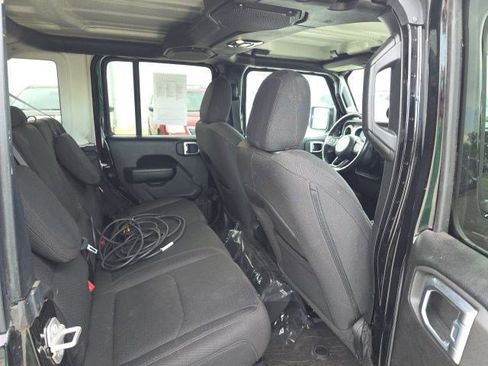 Used 2023 Jeep Wrangler Unlimited w/ Cold Weather Group AWD/4WD image 12