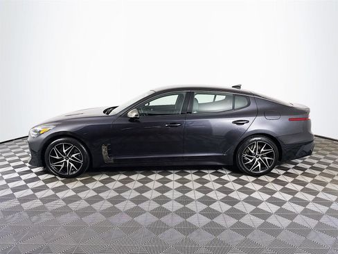 Certified 2022 Kia Stinger GT-Line image 8