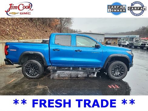 Used 2024 Chevrolet Colorado Trail Boss w/ Technology Package image 5