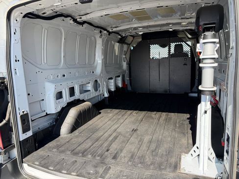Used 2018 Ford Transit 250 148 Low Roof image 27