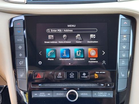 Certified 2020 INFINITI QX50 Luxe w/ Navigation Package AWD/4WD image 19