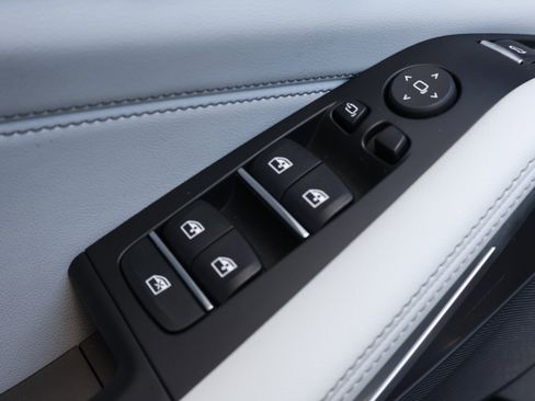 Used 2023 BMW X5 sDrive40i image 16