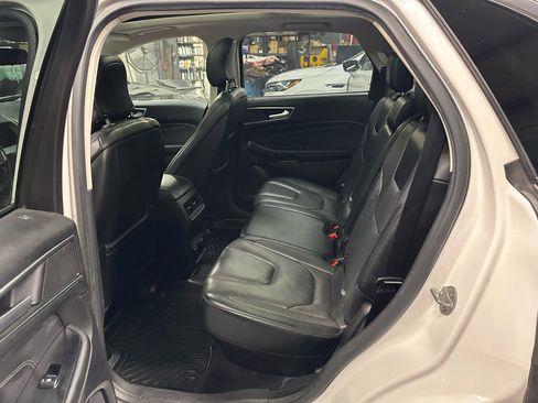 Used 2015 Ford Edge Titanium w/ Equipment Group 301A image 11