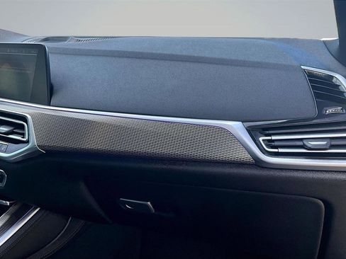 Used 2019 BMW X5 xDrive40i w/ M Sport Package image 26