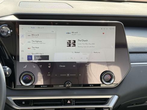 Used 2024 Lexus RX 350 image 10