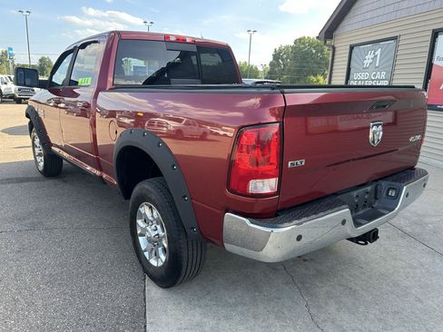 Used 2014 RAM 2500 SLT w/ Luxury Group AWD/4WD image 7