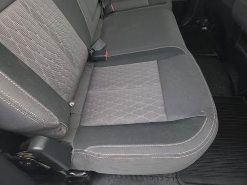 Used 2022 Nissan Titan S w/ S Utility Package image 29