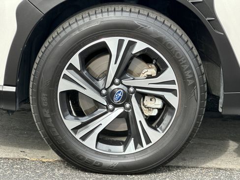 Certified 2024 Subaru Crosstrek 2.0i Premium w/ Crosstrek Mirror Package image 26