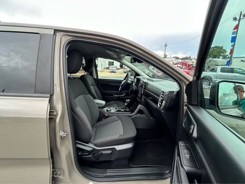 Used 2025 Ford Ranger XLT AWD/4WD image 14