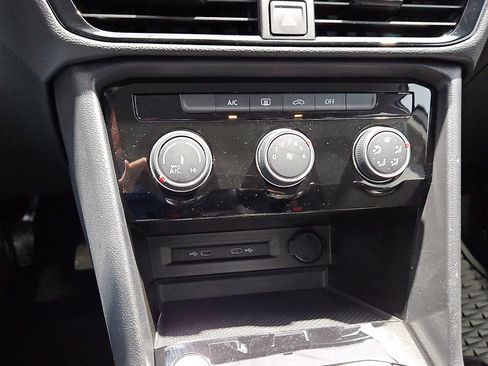 Certified 2023 Volkswagen Taos S FWD image 14