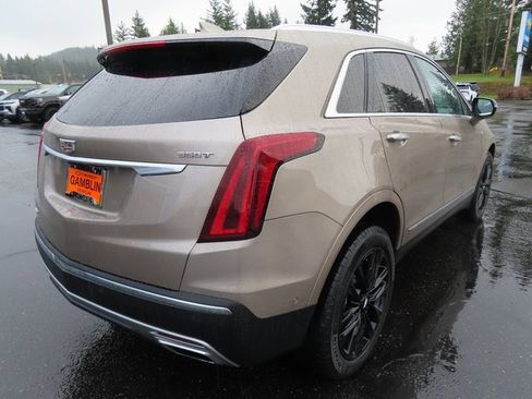 Used 2023 Cadillac XT5 Premium Luxury w/ Technology Package image 7