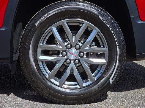 Used 2017 GMC Acadia SLT FWD image 41