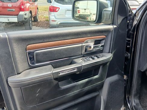 Used 2014 RAM 1500 Laramie w/ Convenience Group image 13