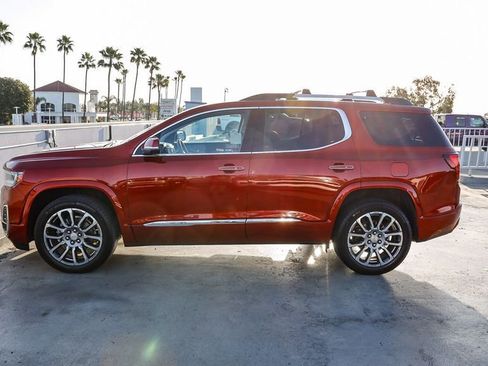 Used 2023 GMC Acadia Denali w/ Denali Ultimate Package AWD/4WD image 14
