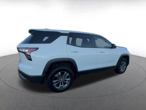 Used 2025 Chevrolet Equinox LT image 14