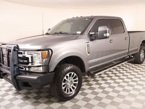 Used 2022 Ford F250 Lariat w/ Lariat Value Package AWD/4WD image 10