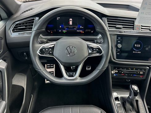 Used 2023 Volkswagen Tiguan SE R-Line FWD image 14